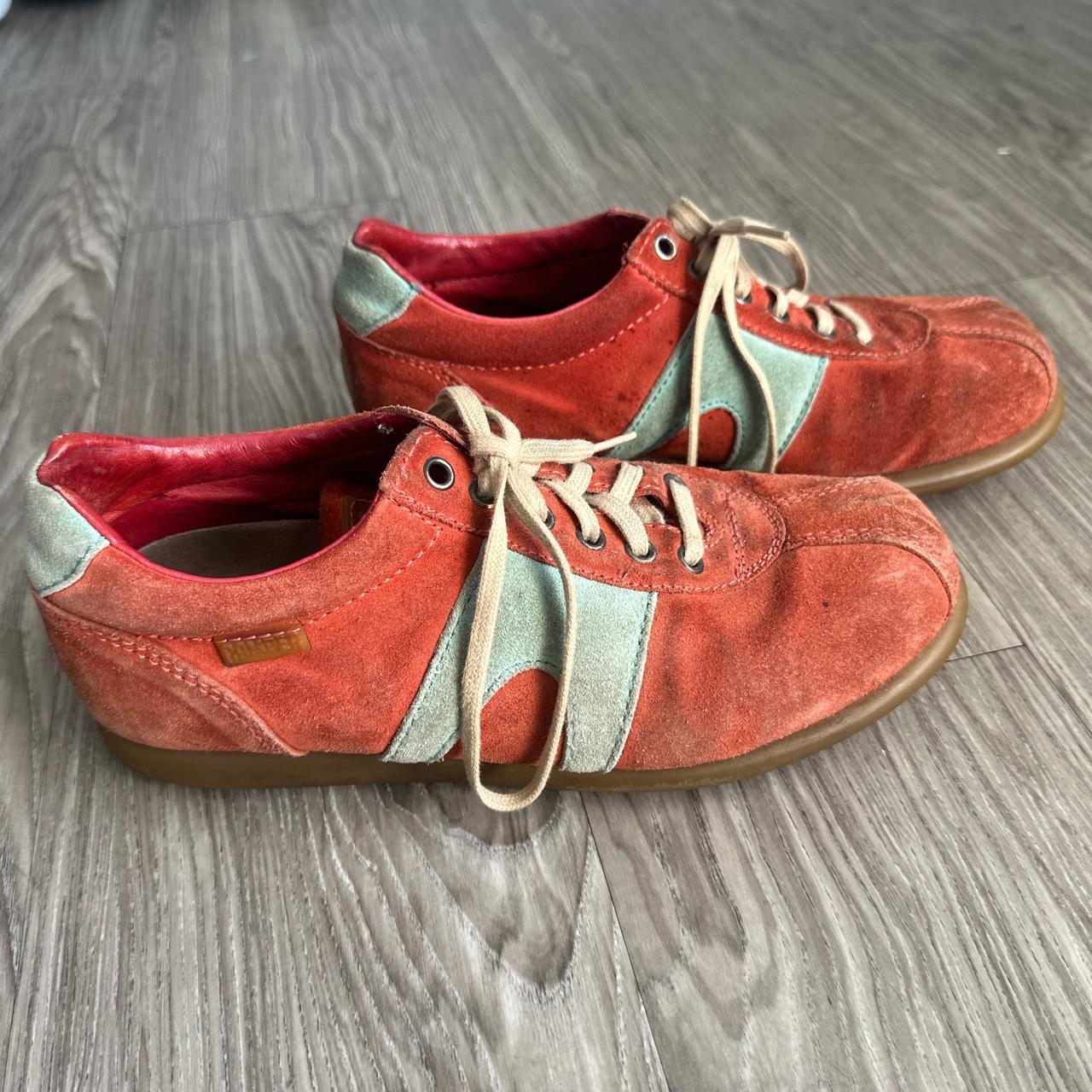 camper bowling shoes