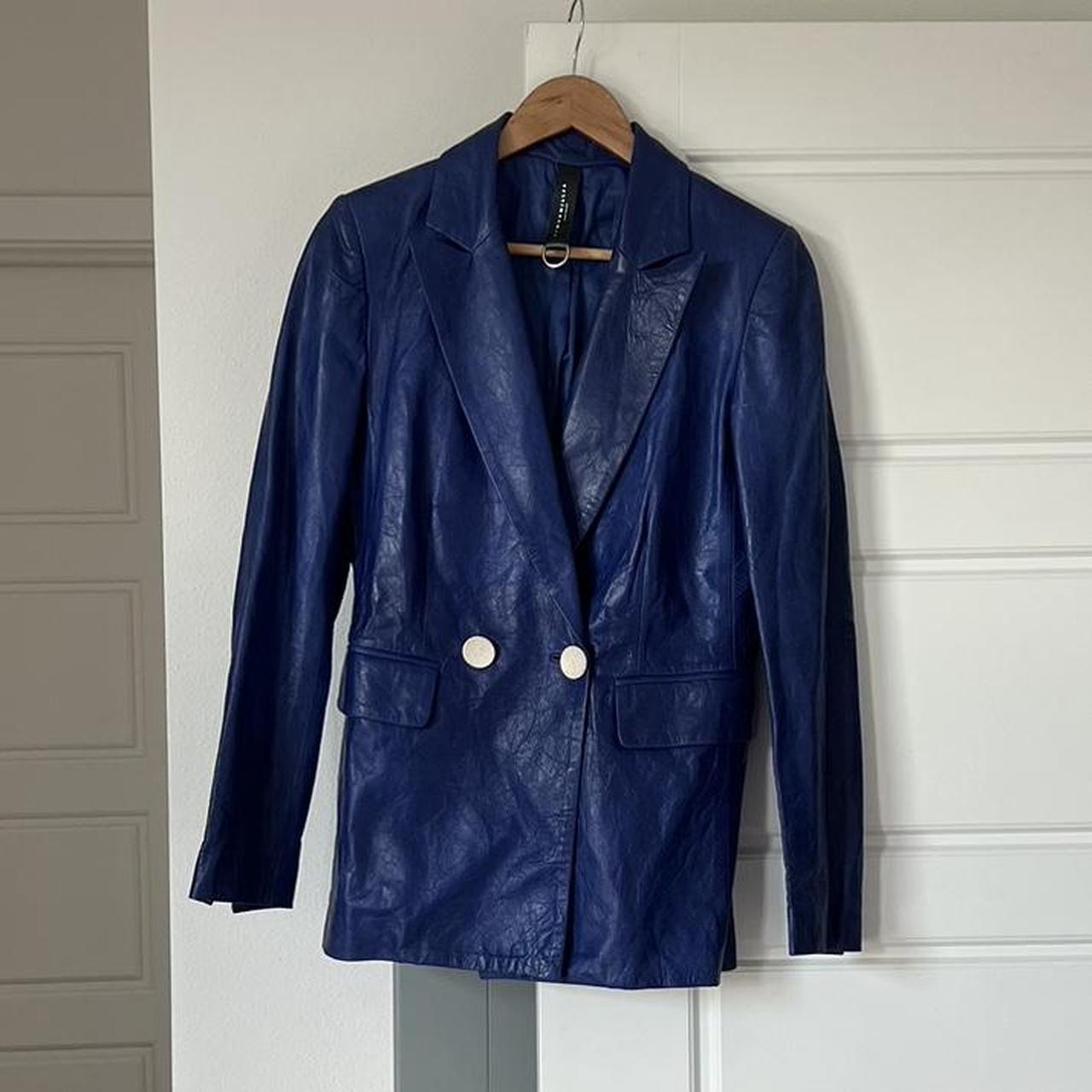 item listed by luumonkey