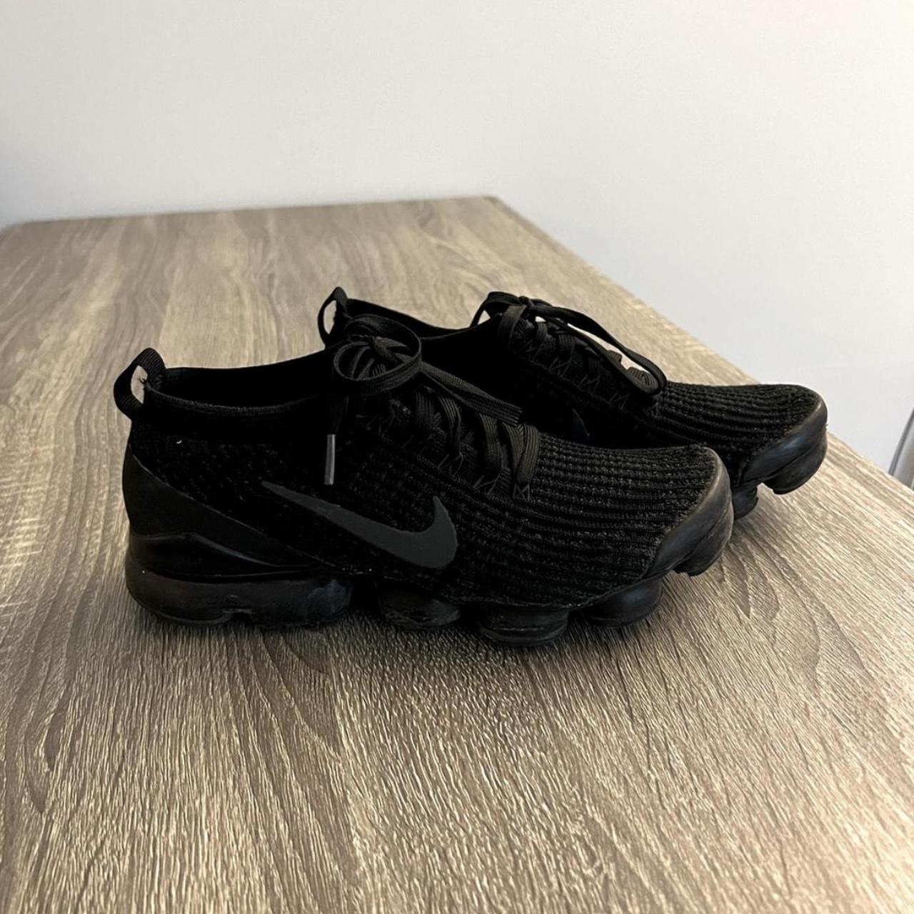 Nike vapormax black outlet size 7