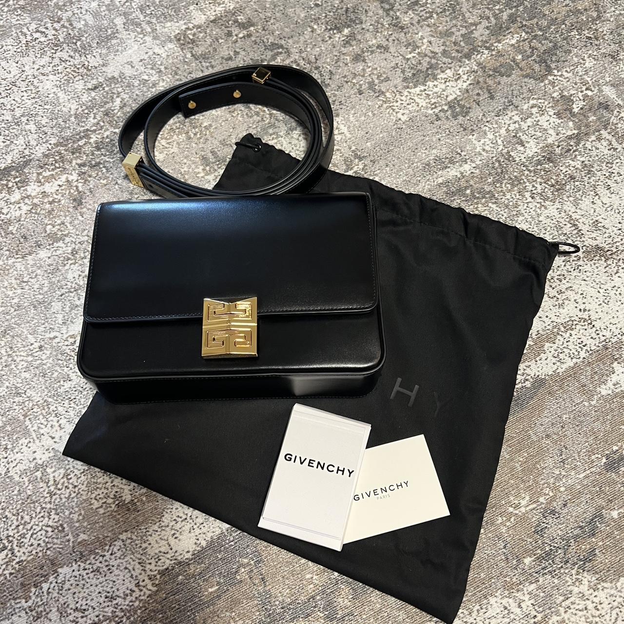 item listed by helmutmaxie
