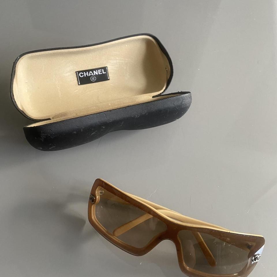 Chanel 5183 501/81 Sunglasses Polished Black / Polarized Silver CC Logo