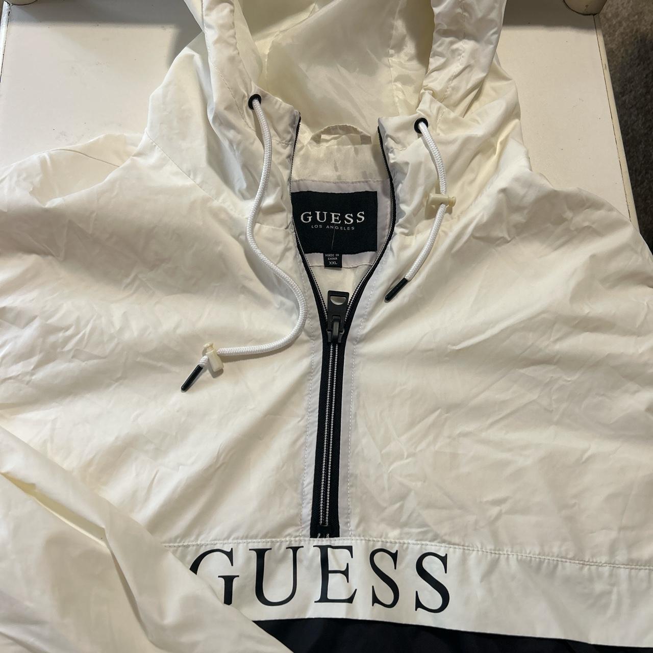 Black and white guess jacket hotsell