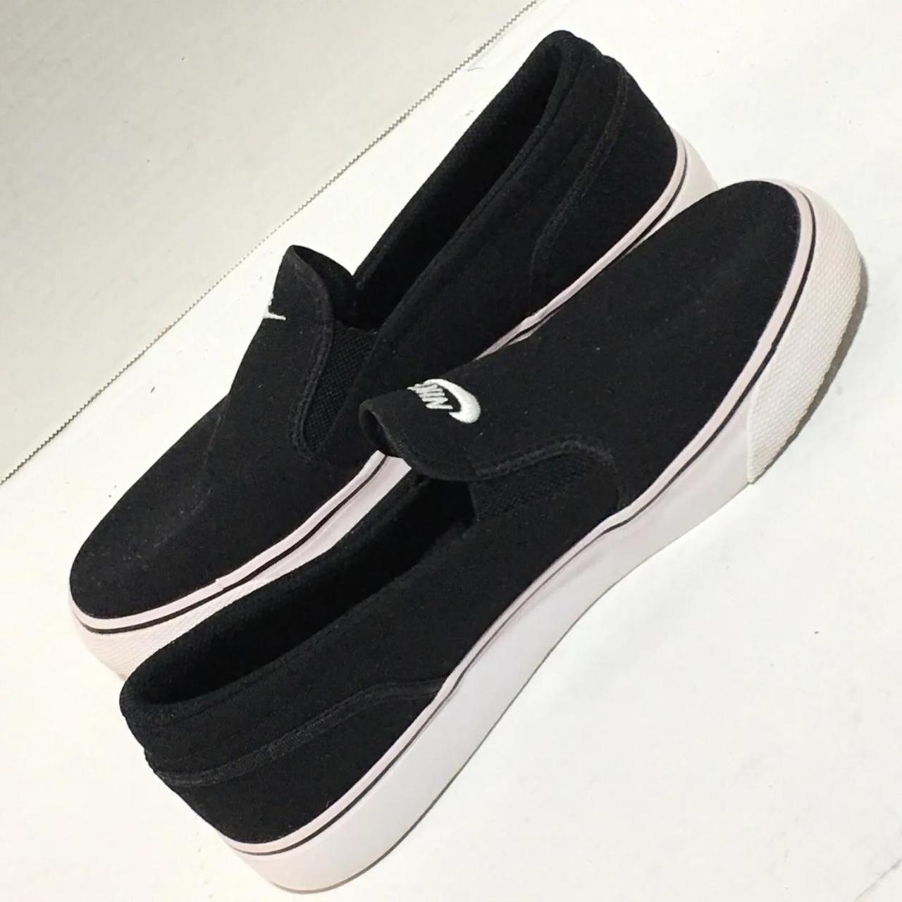 NIKE Better world 724770-010 Black/White Slip On... - Depop