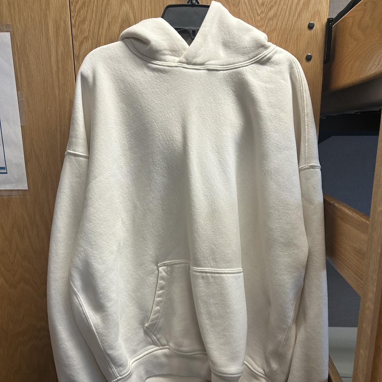 Cream Oversized Abercrombie and fitch hoodie Great... Depop