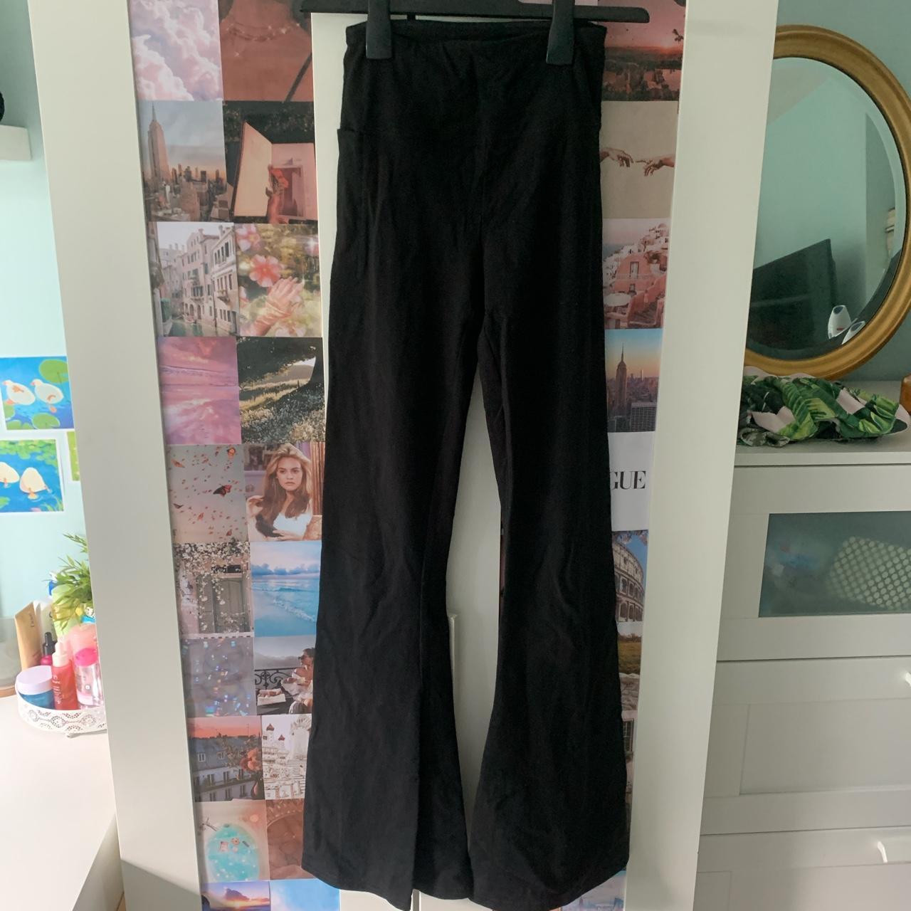 Hollister flared leggings XS long Worn once Depop