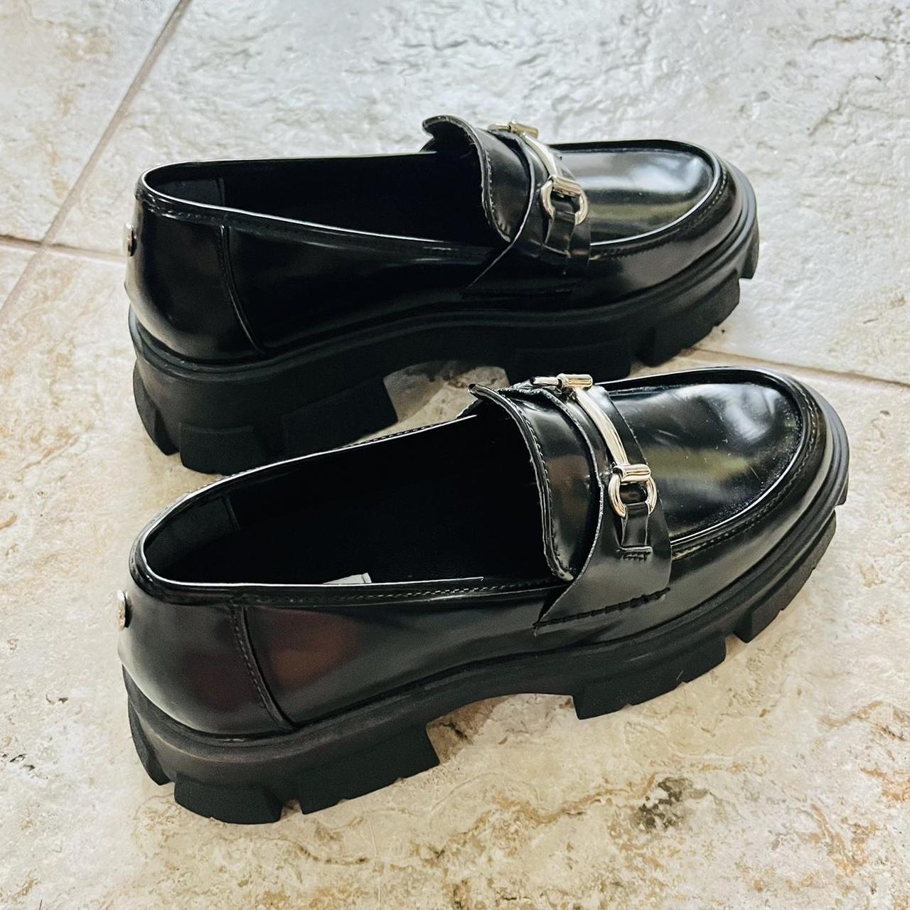 Steve Madden Trifecta Loafer. Color black. Size 8M.... - Depop