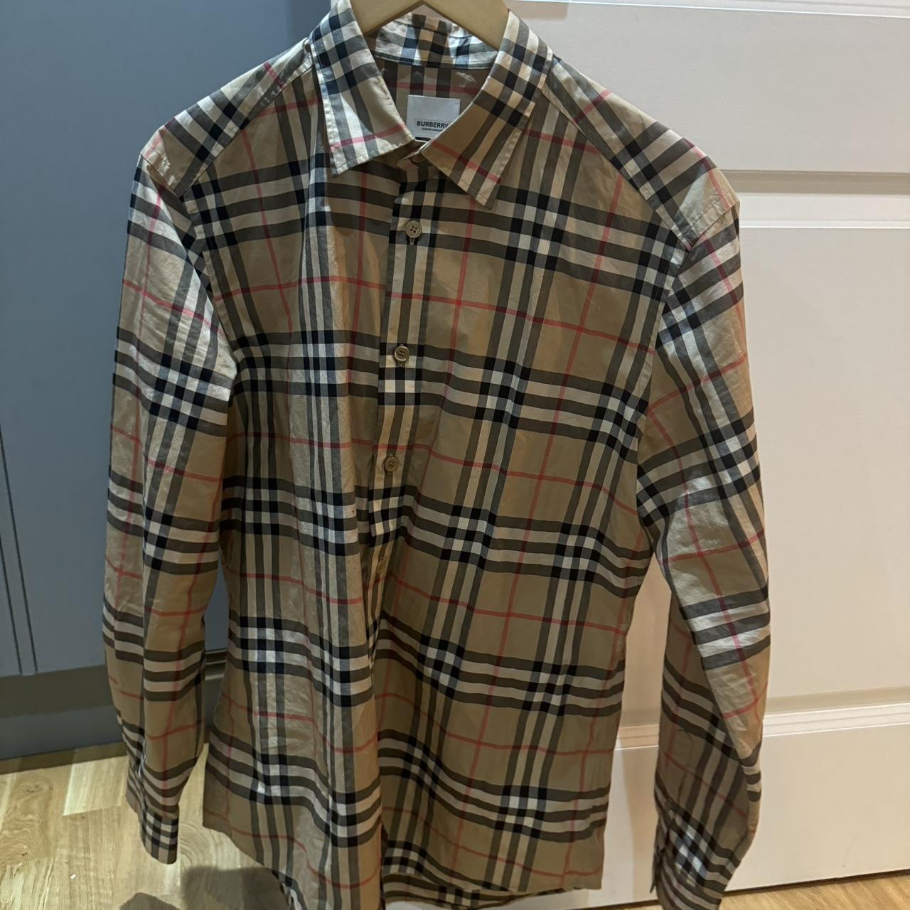 Burberry long sleeve shirt SIZE M In really good | Depop