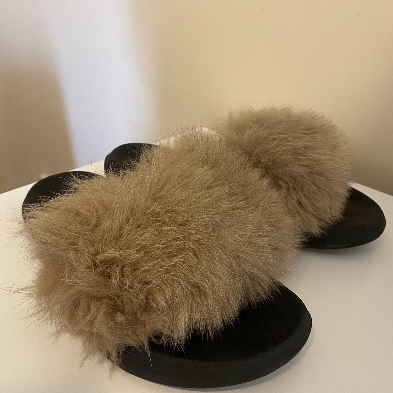 Tan fluffy fashion sliders