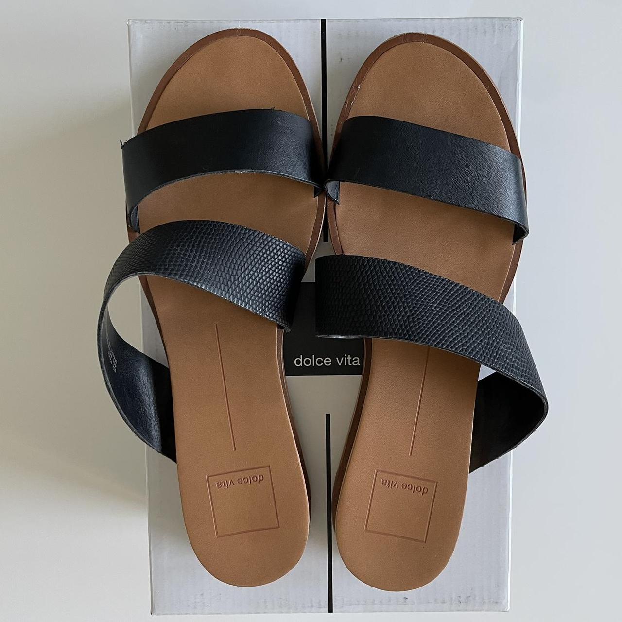 Dolce vita store black sandals