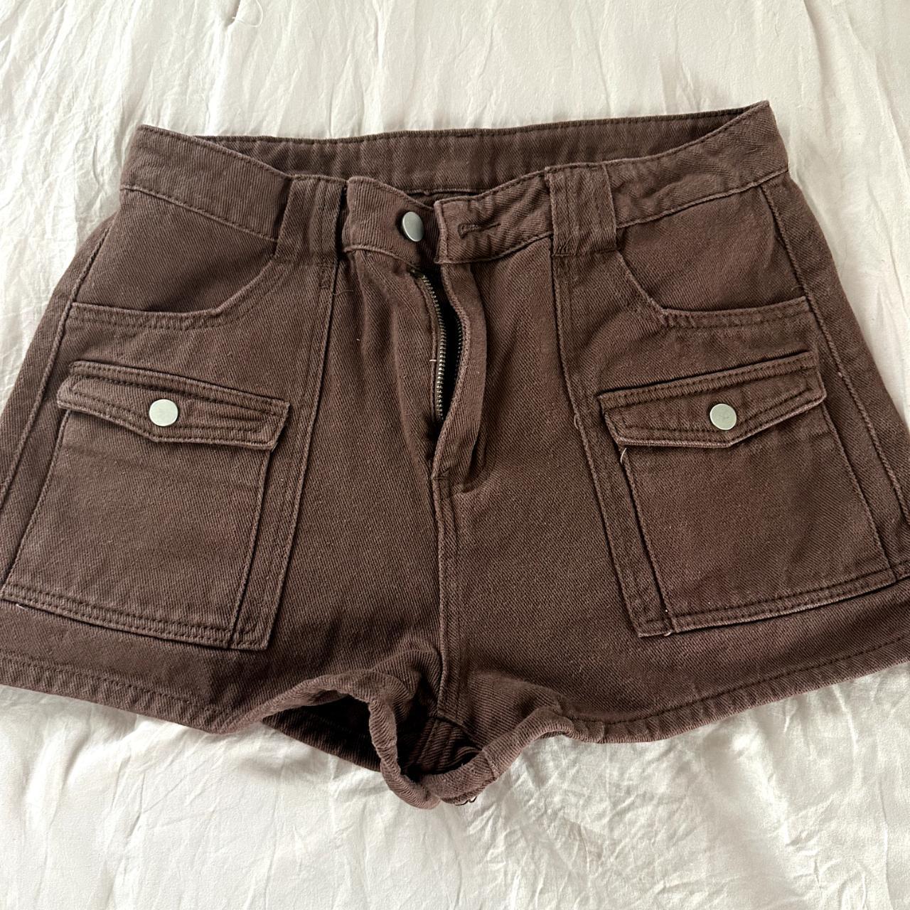 Cute Cargo Brown Shorts -- SIZE L - Depop