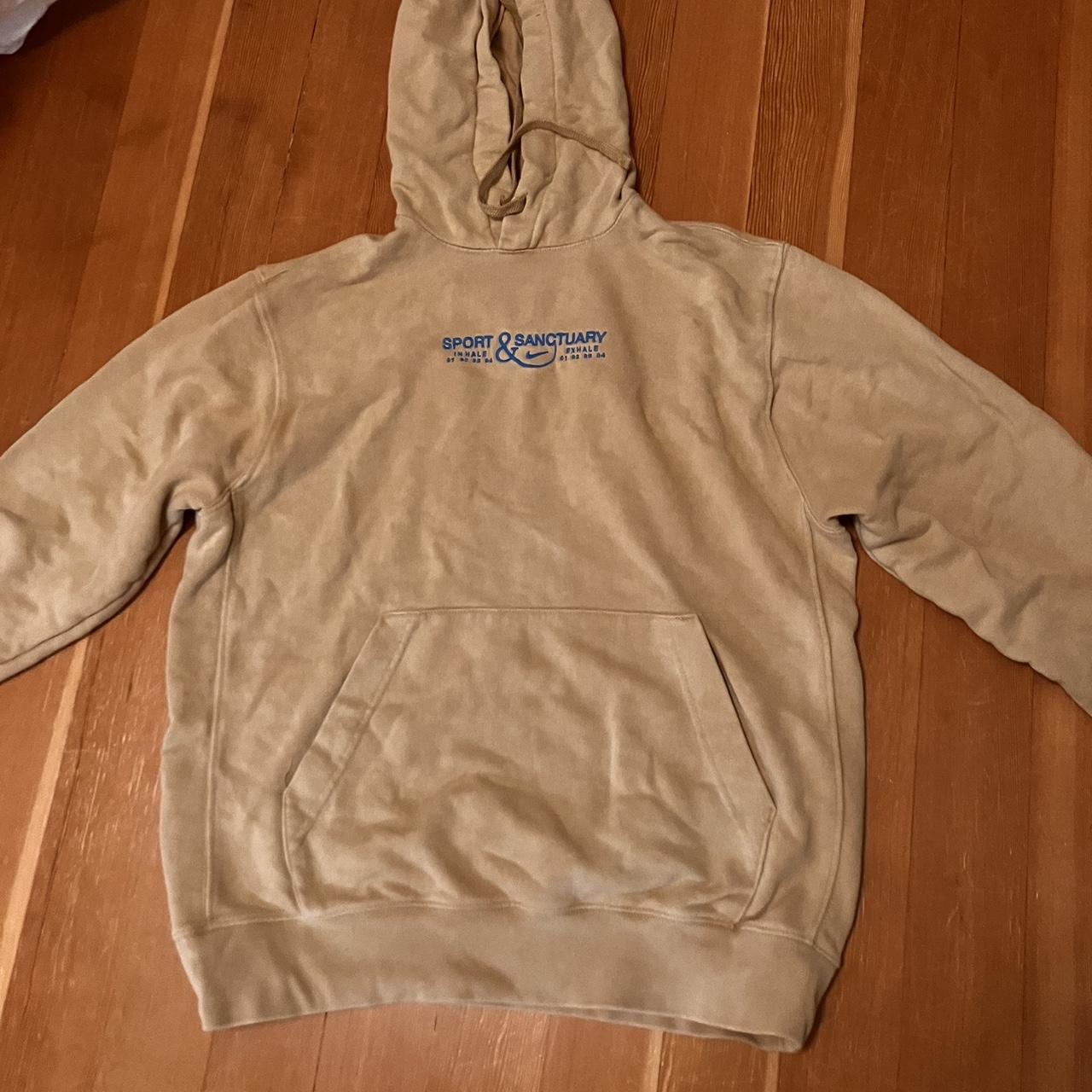 tawny nike sweatshirt