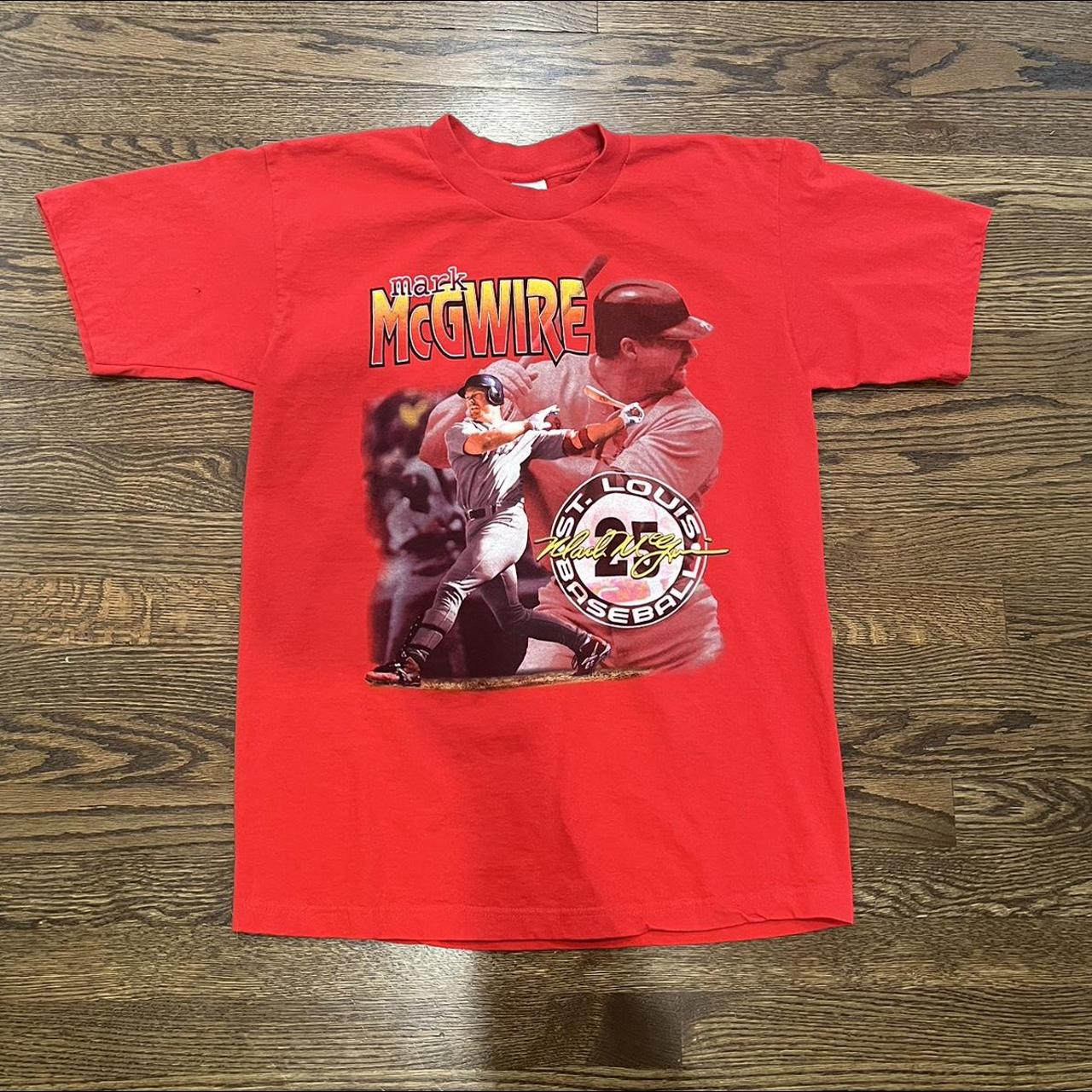 St. Louis Mark McGwire T-Shirt 