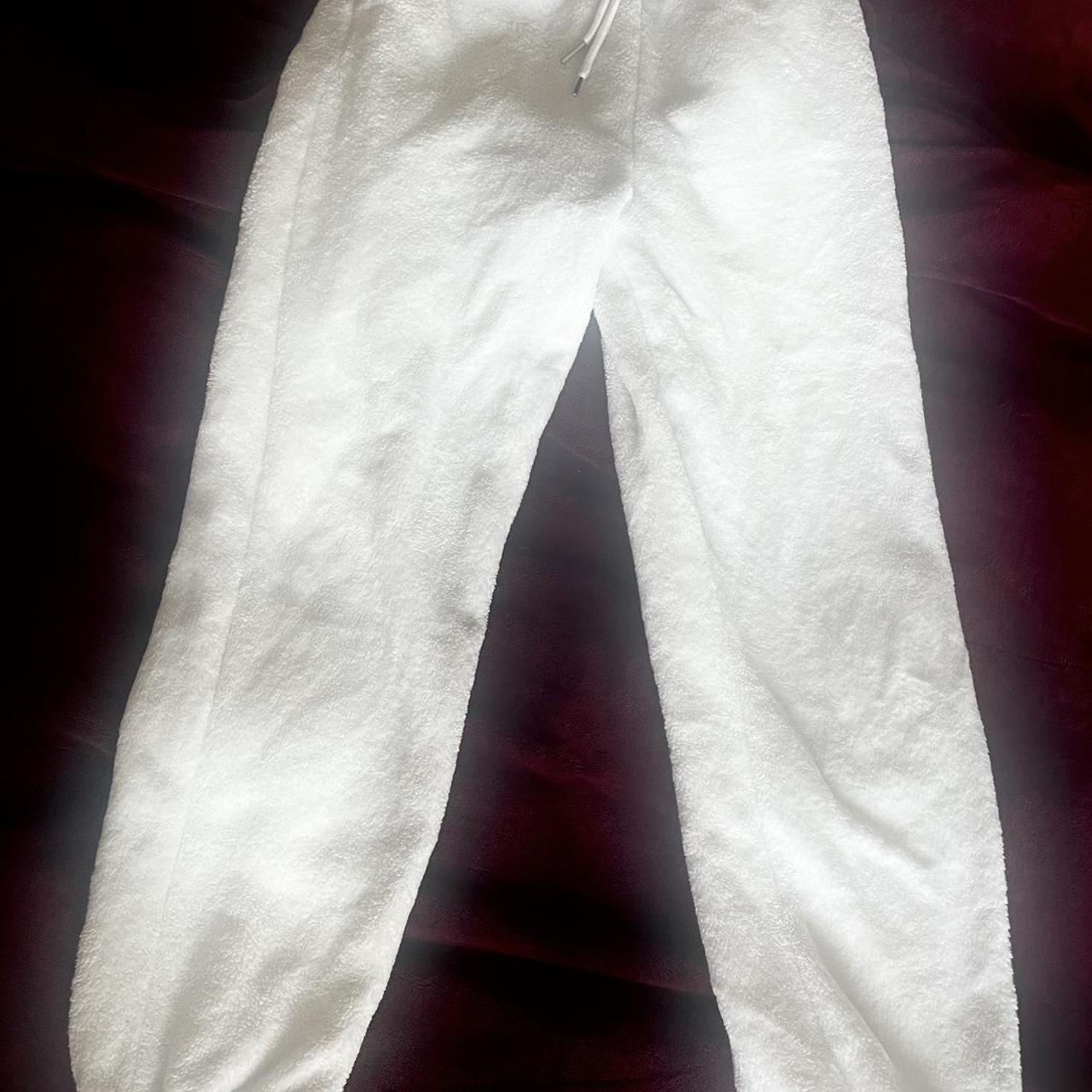 White fuzzy sweatpants new arrivals