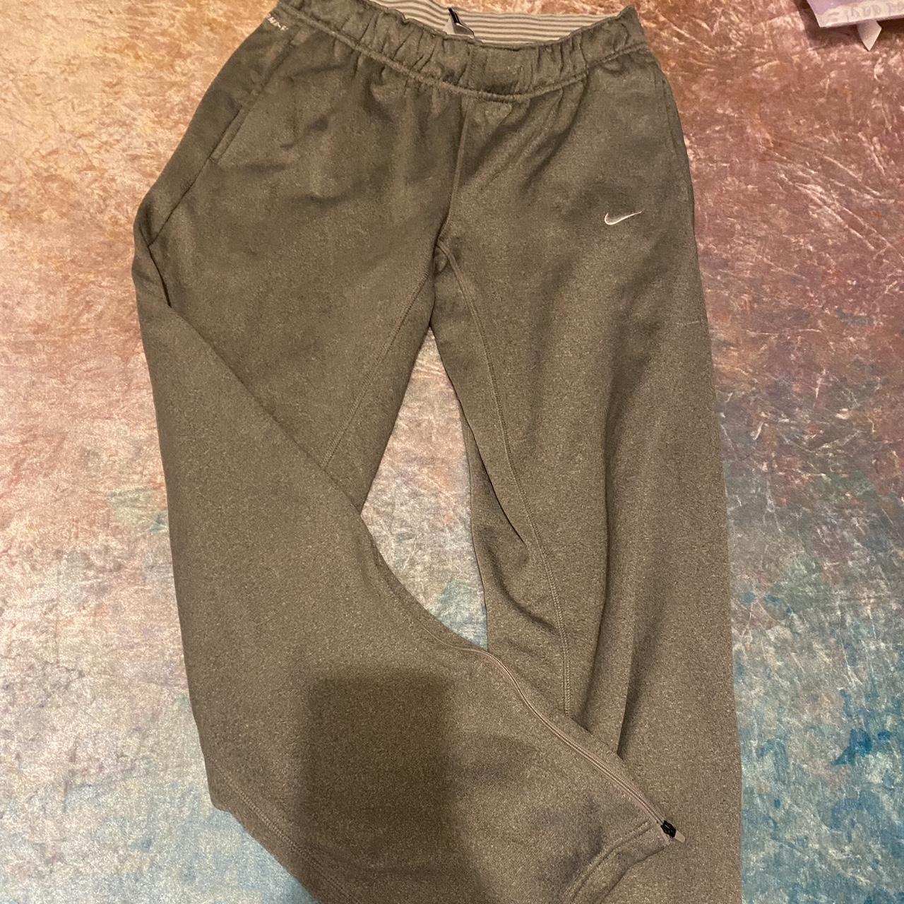 item listed by 21angy3