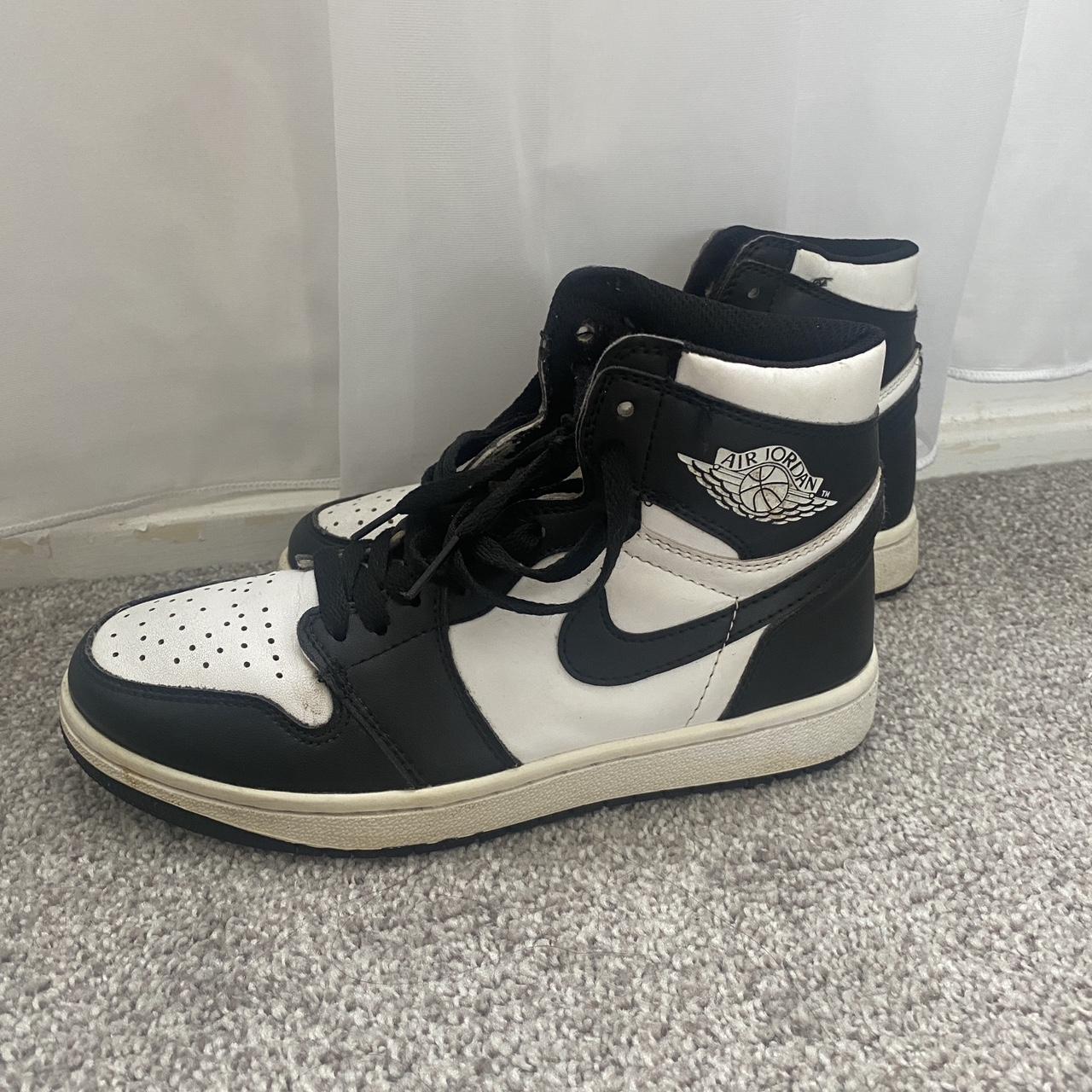 jd jordans black and white