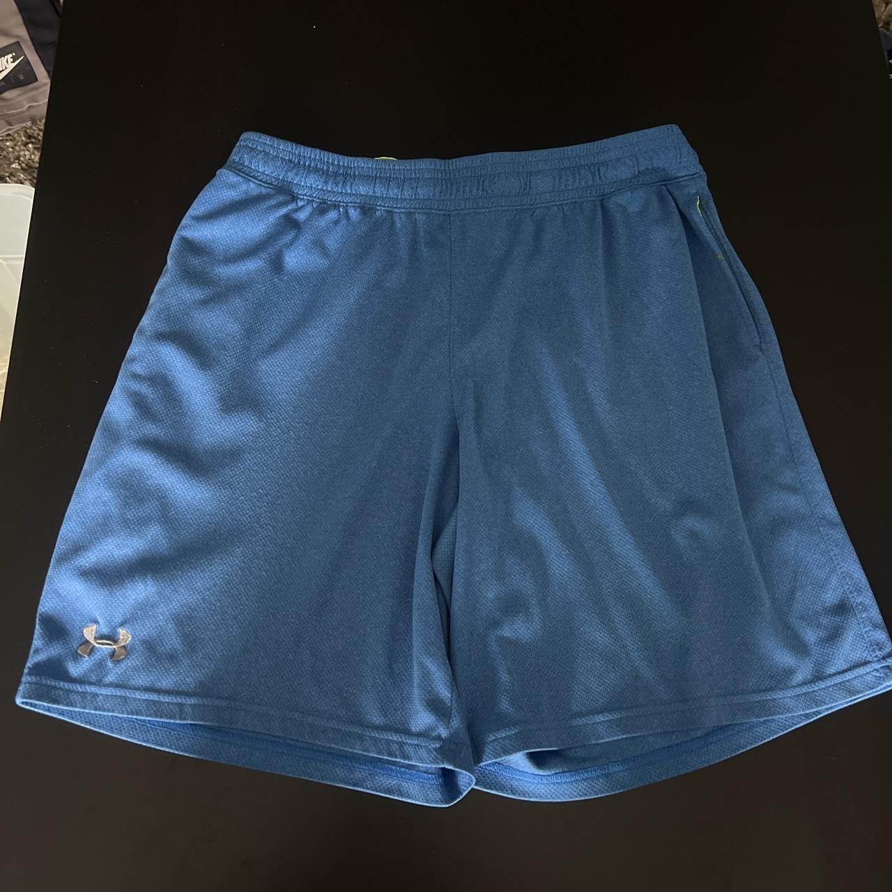 large under armour dri fit shorts - Depop