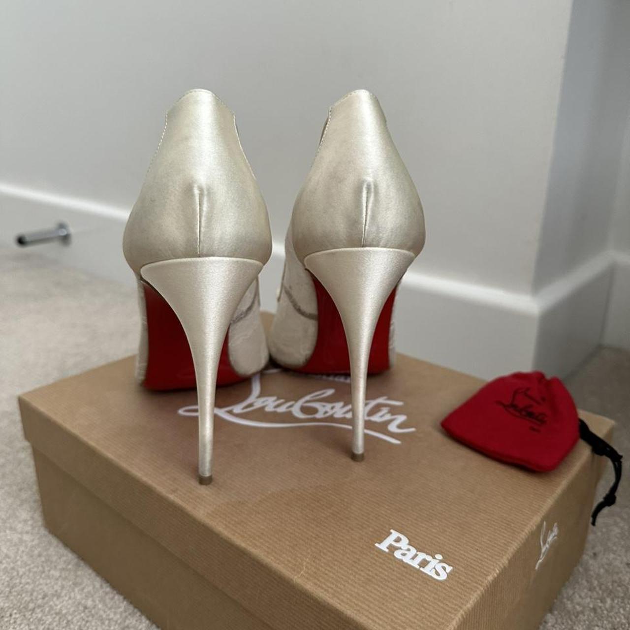 louboutin heels harga