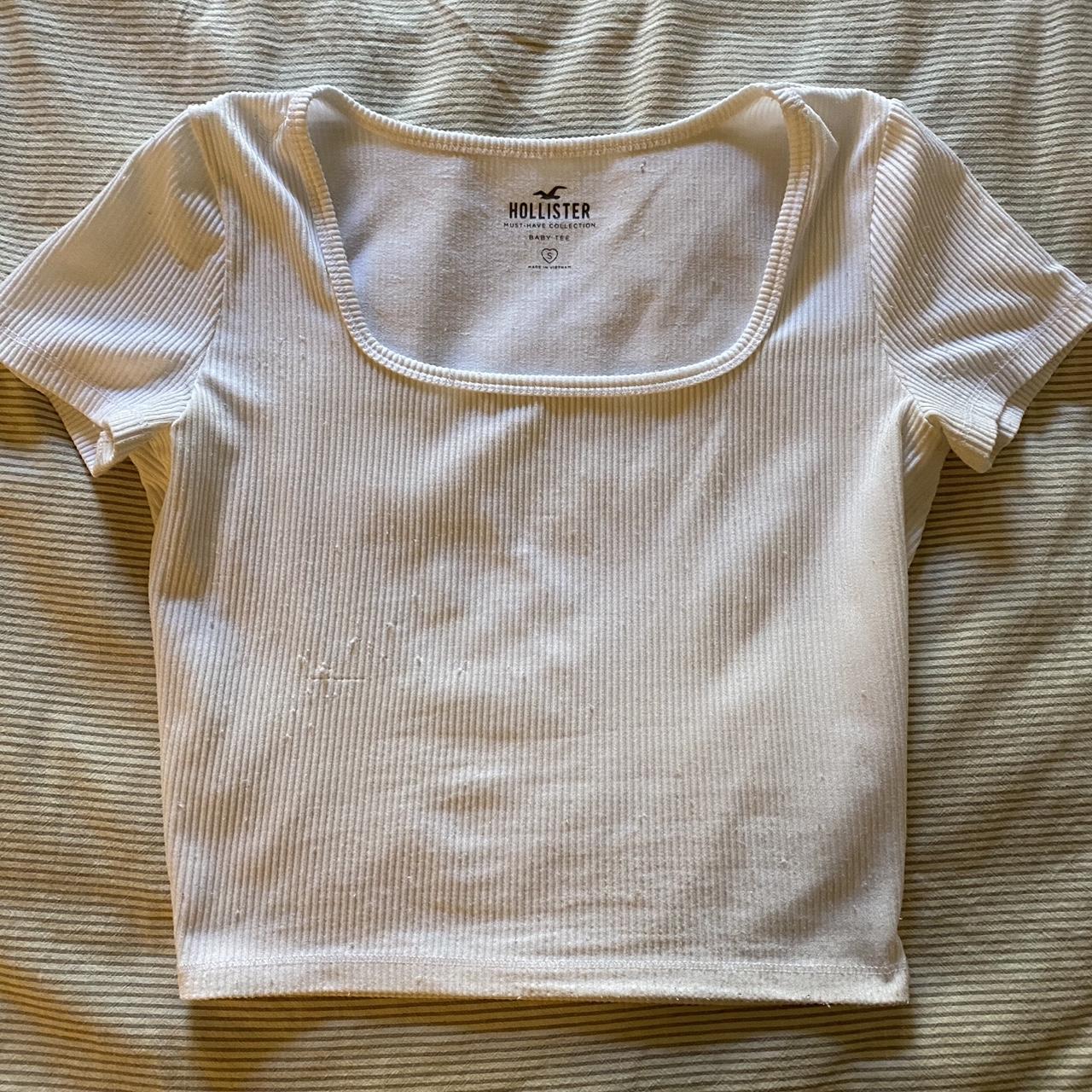 hollister white tee has some imperfection on front - Depop