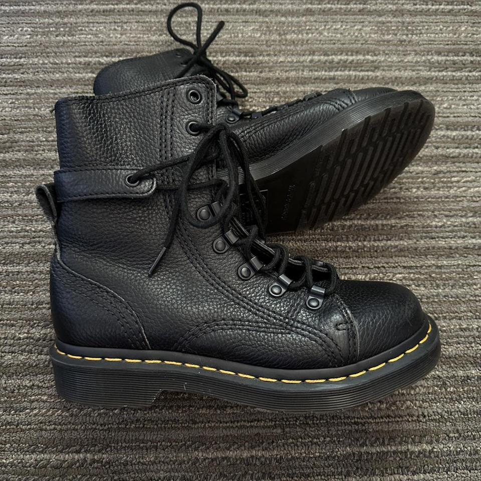 Coraline sales dr martens