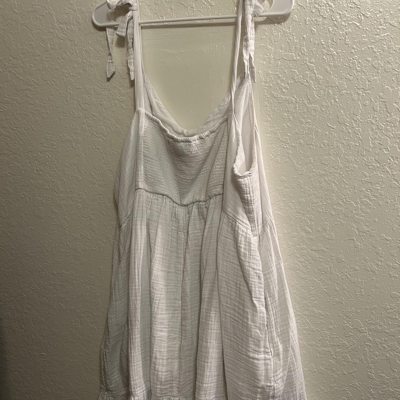 old navy white sun dress - Depop