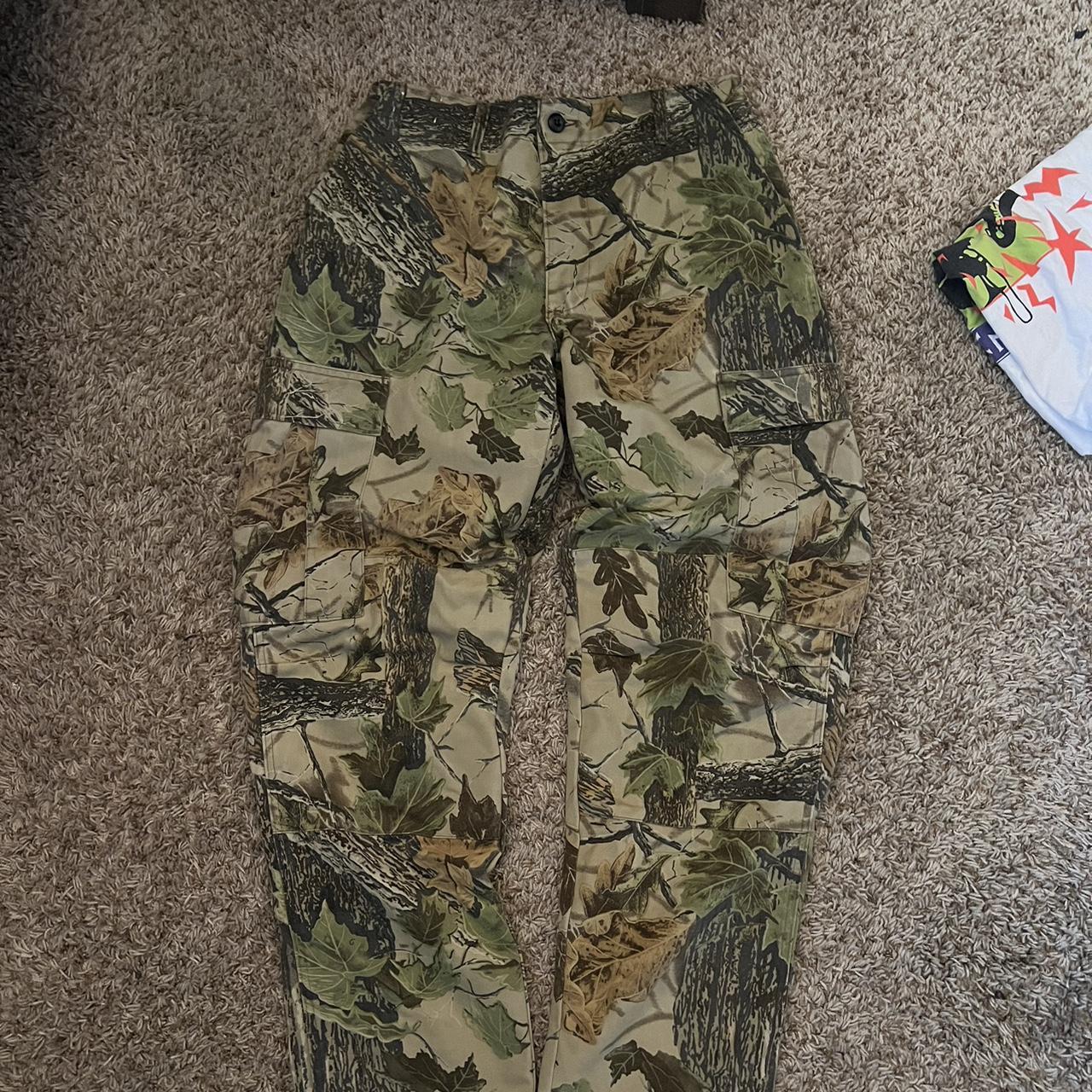 Baggy realtree cargo pants! Y2K real tree pants ,... - Depop