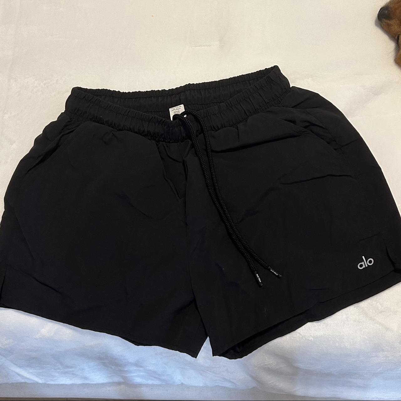 Alo gym shorts - Depop