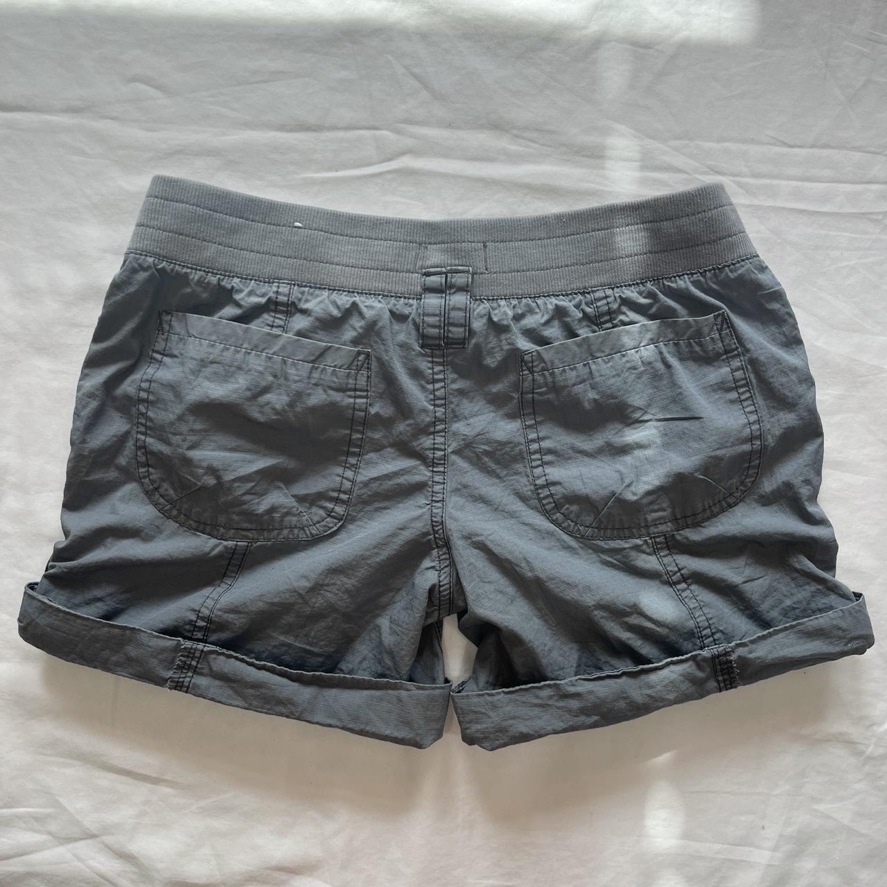 2000s gray utility shorts. can be worn bermuda... - Depop