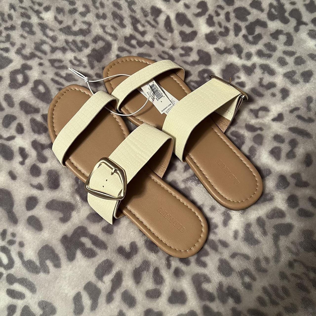 Old navy gold discount sandals