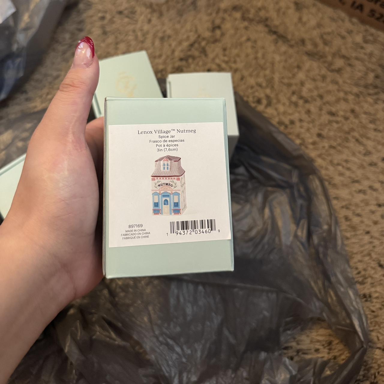 item listed by cindyyl