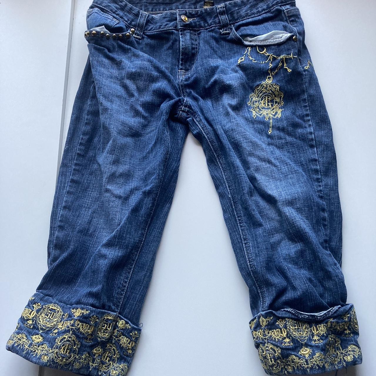 item listed by ronnielikesmilfs