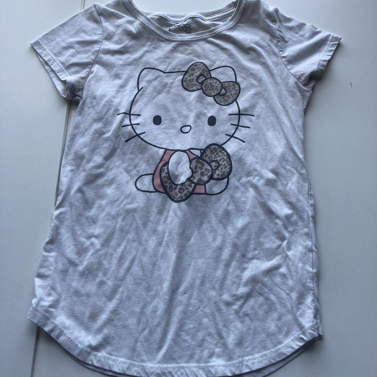 item listed by ronnielikesmilfs