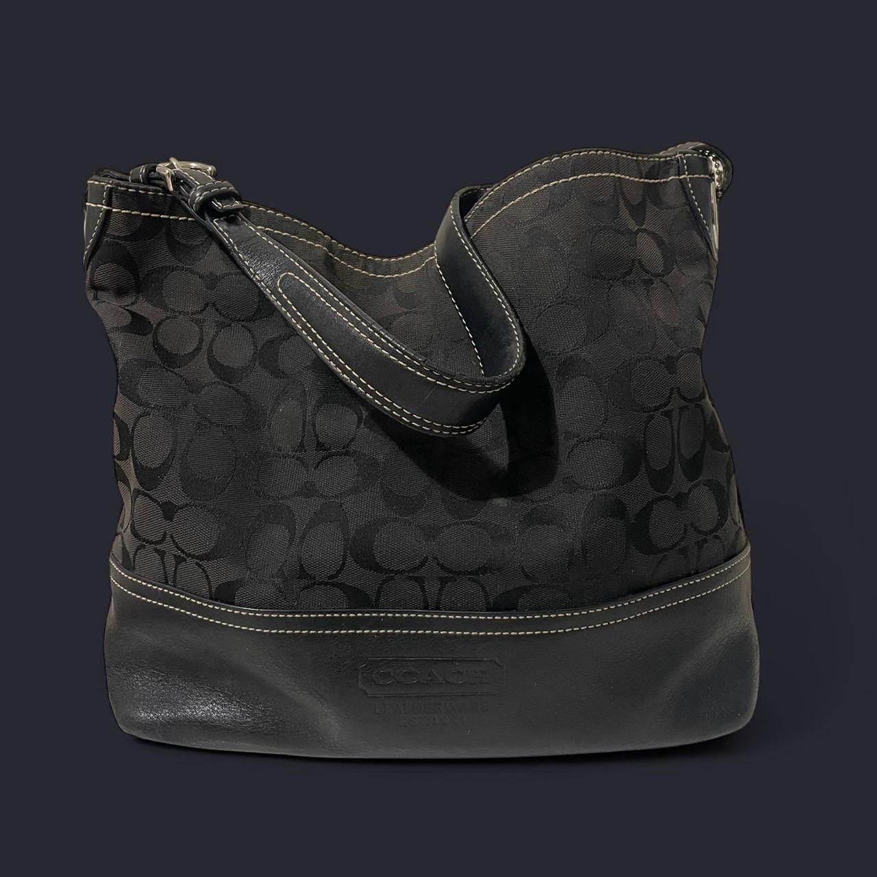 item listed by cleosclawset