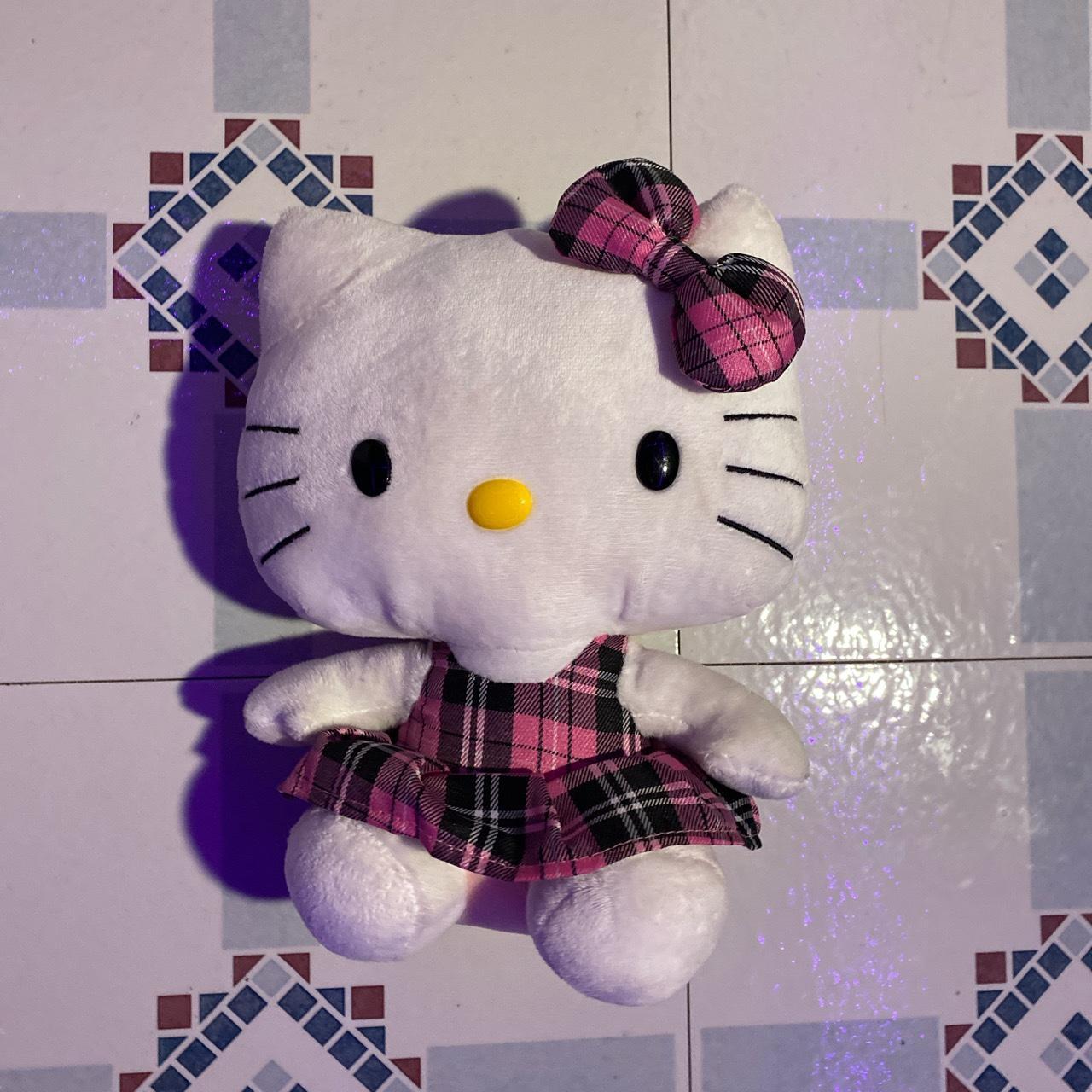 Vintage 2002 Hello Kitty tapestry 🩵 honestly not - Depop