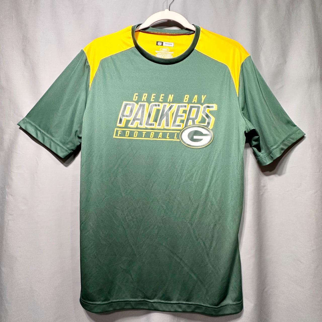 NFL Team Apparel Green Bay Packers Tee - Depop