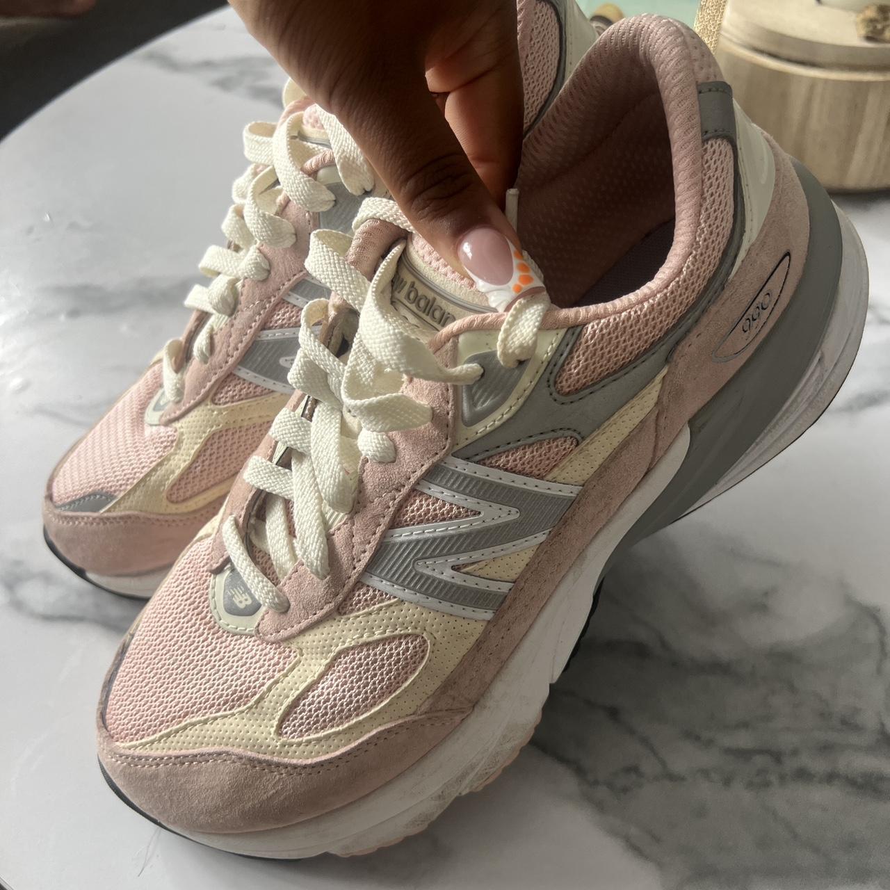 990v5 pink