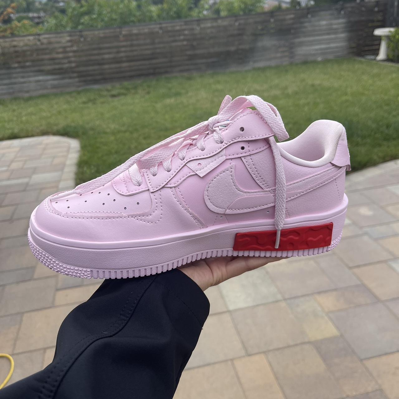 ladies nike air force 1 pink