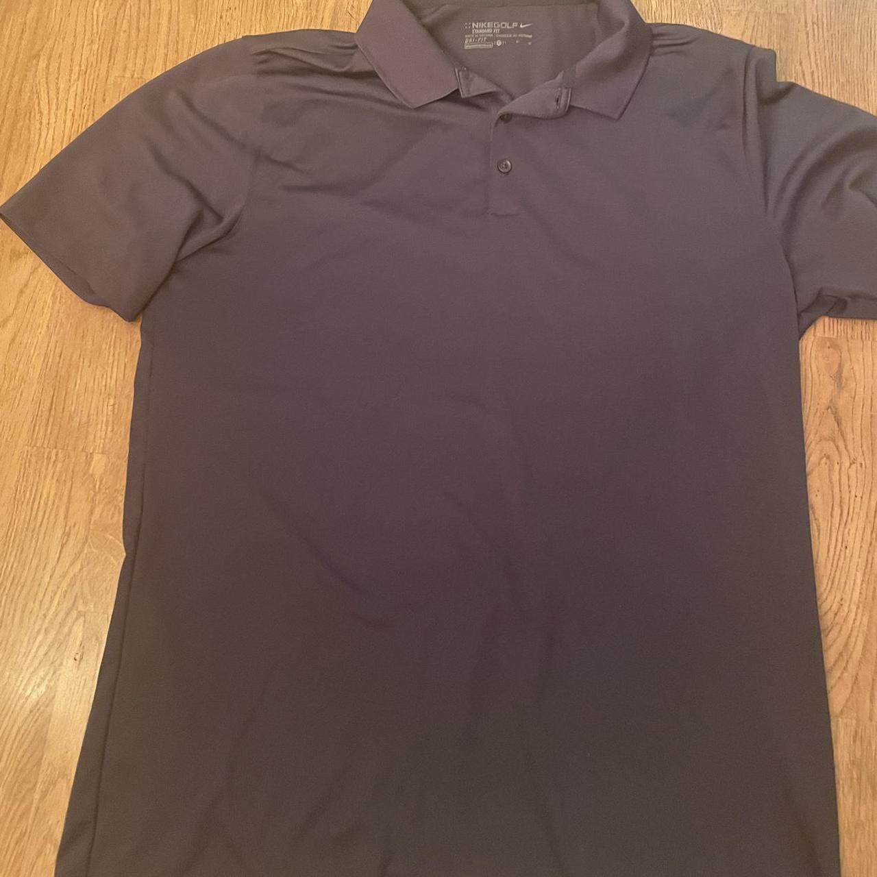 Men's Nike Golf Standard Fit Dri Fit Short Sleeve... - Depop