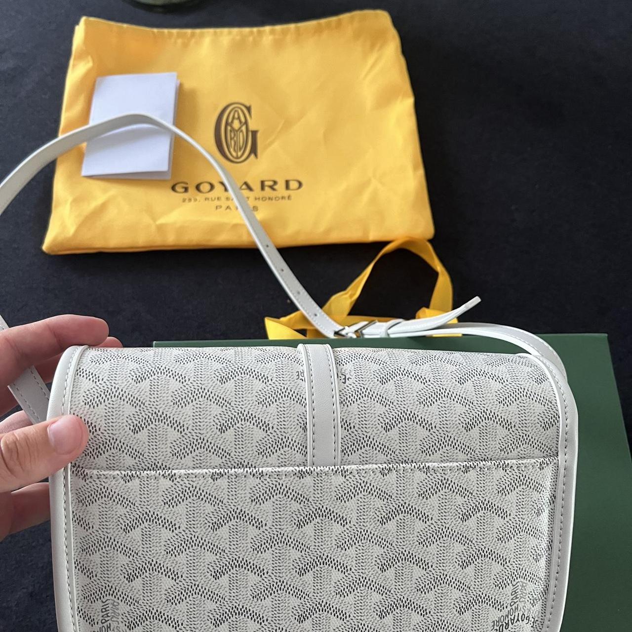 Sacoche Goyard ( Blanche/Grise, intérieur jaune ),... Depop