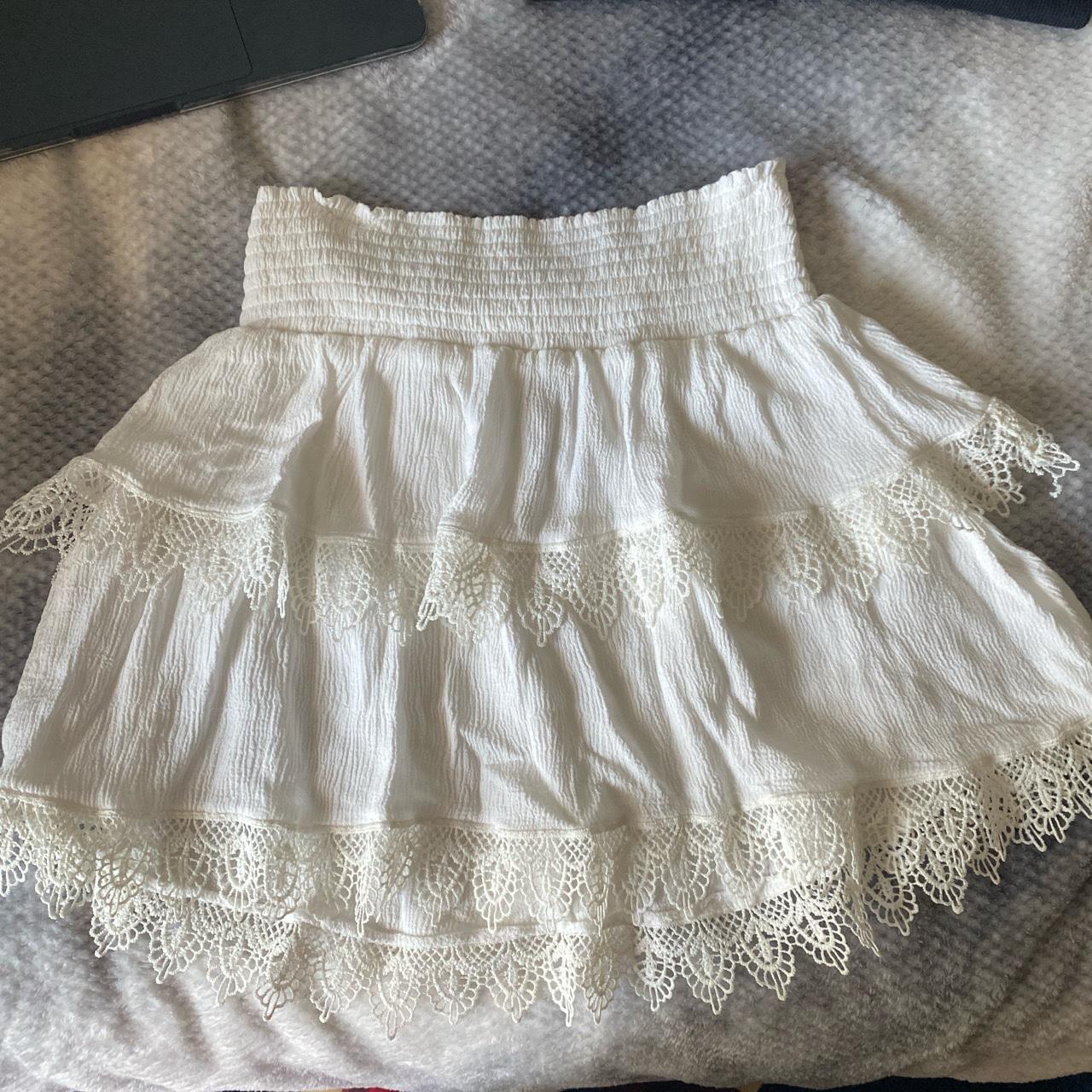 White skirt XS/S - Depop