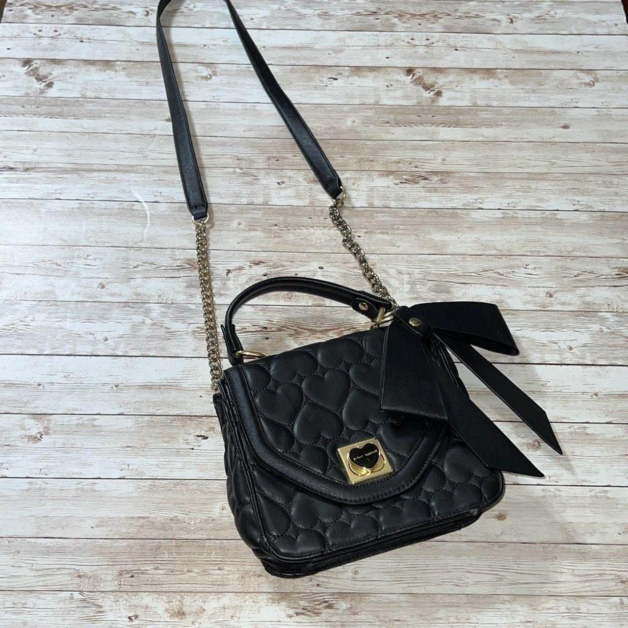 QUILTED HEART BLACK factory BETSEY JOHNSON CROSSBODY BAG PURSE