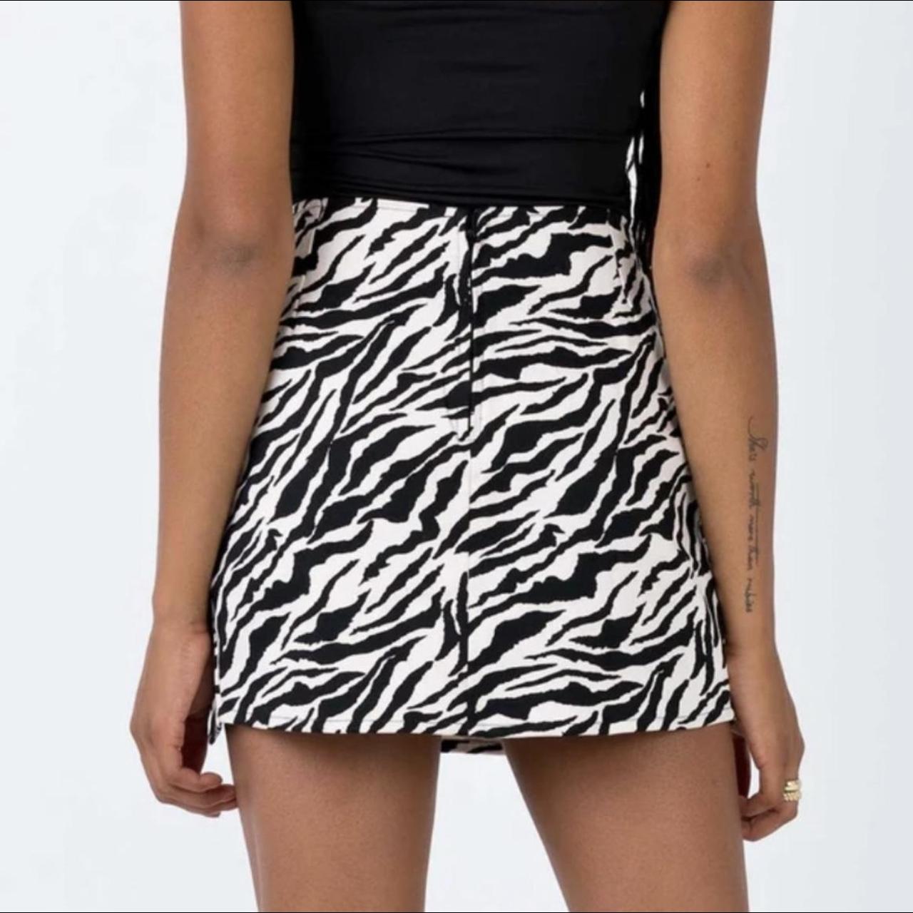 Motel pelmet skirt top 90's zebra