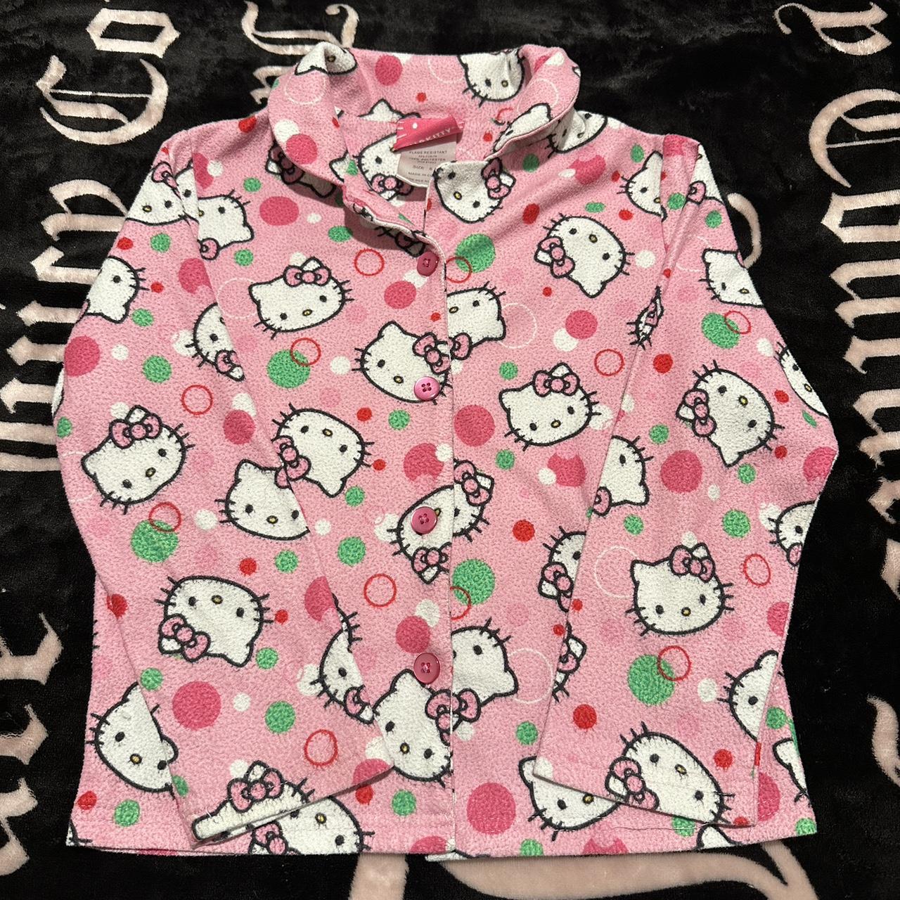 hello kitty pj set ˚ ༘♡ ⋆｡˚ 6 (kids) dm me if you... Depop