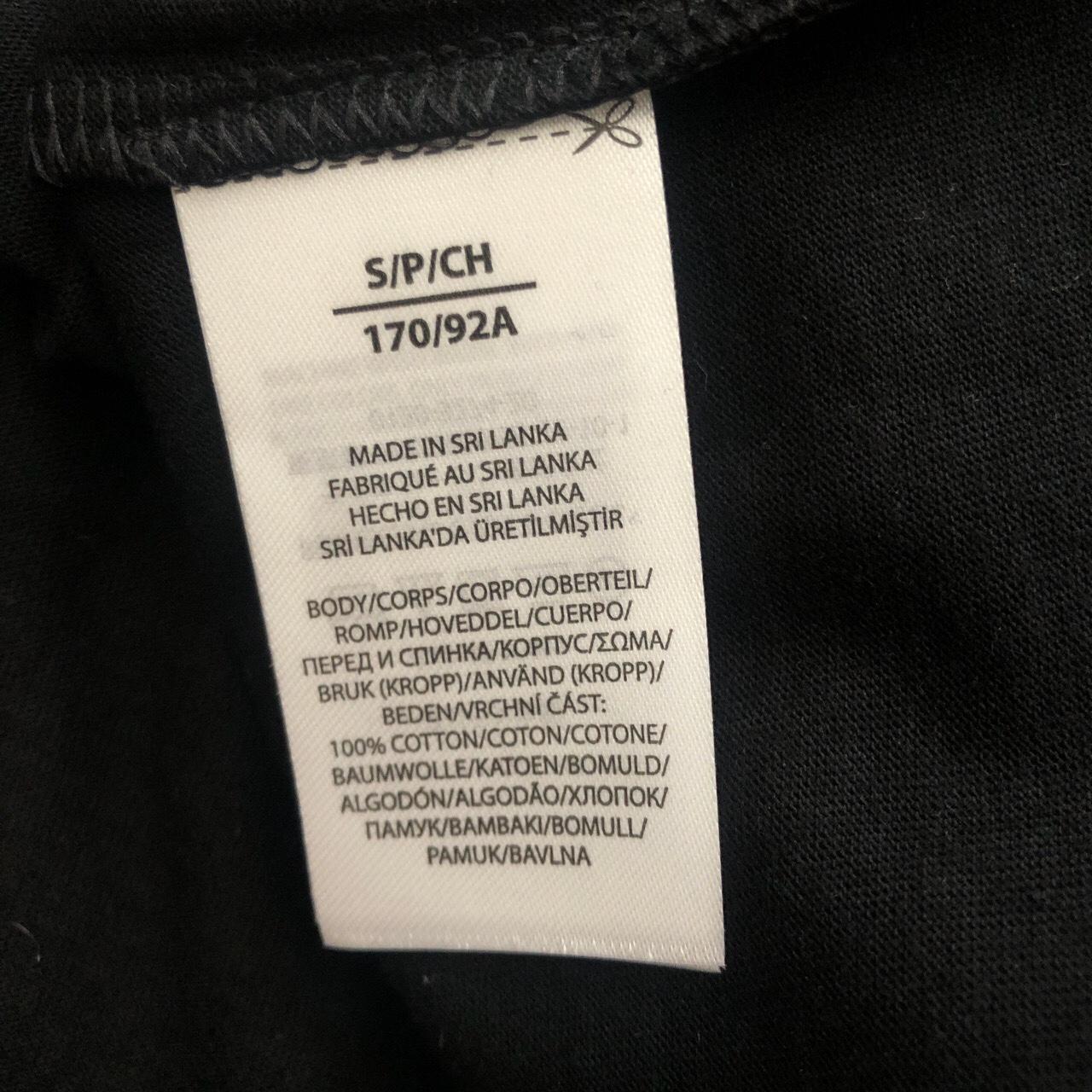 Mens black polo ralph lauren tshirt size small... Depop