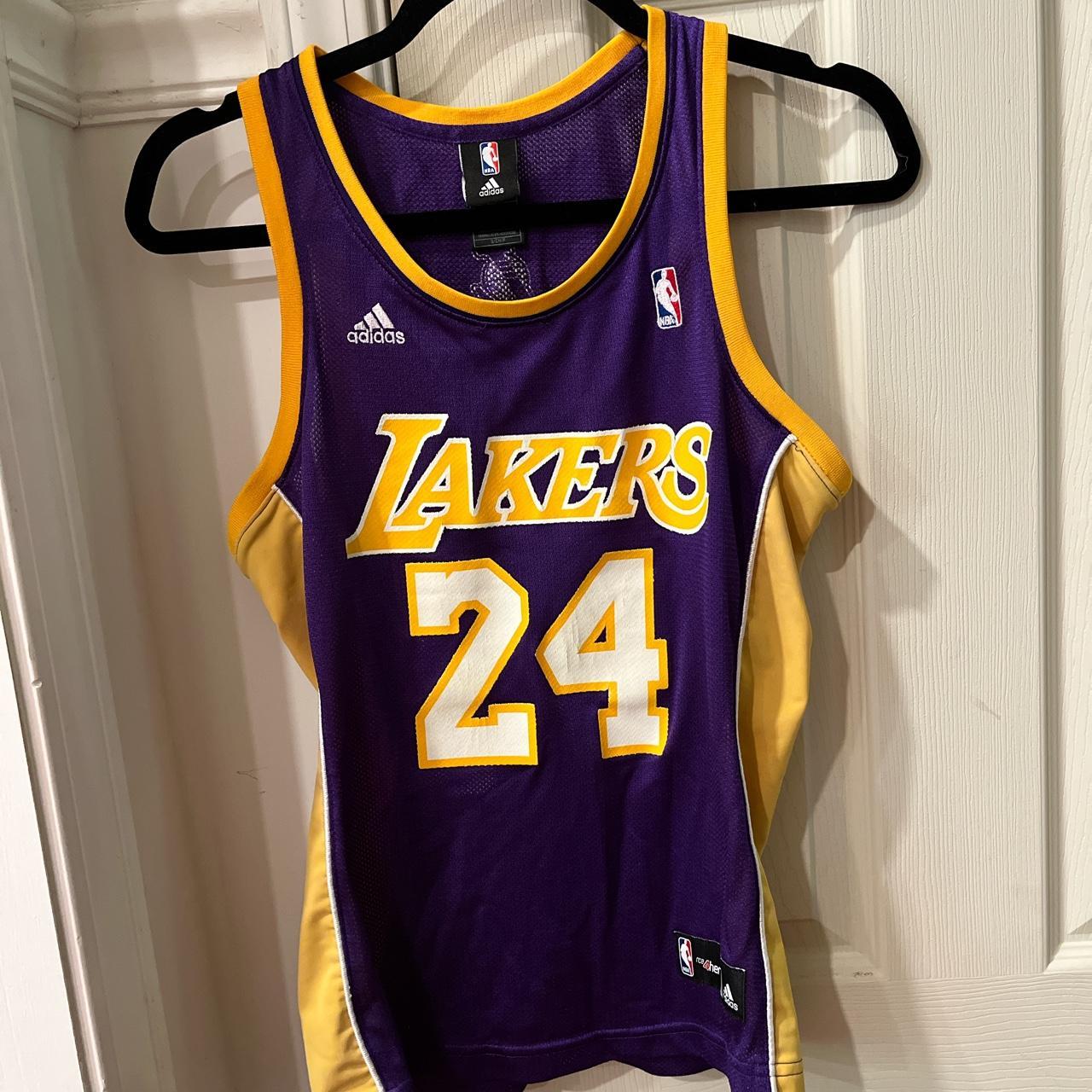 adidas Lakers youth jersey kobe bryant 24 size - Depop