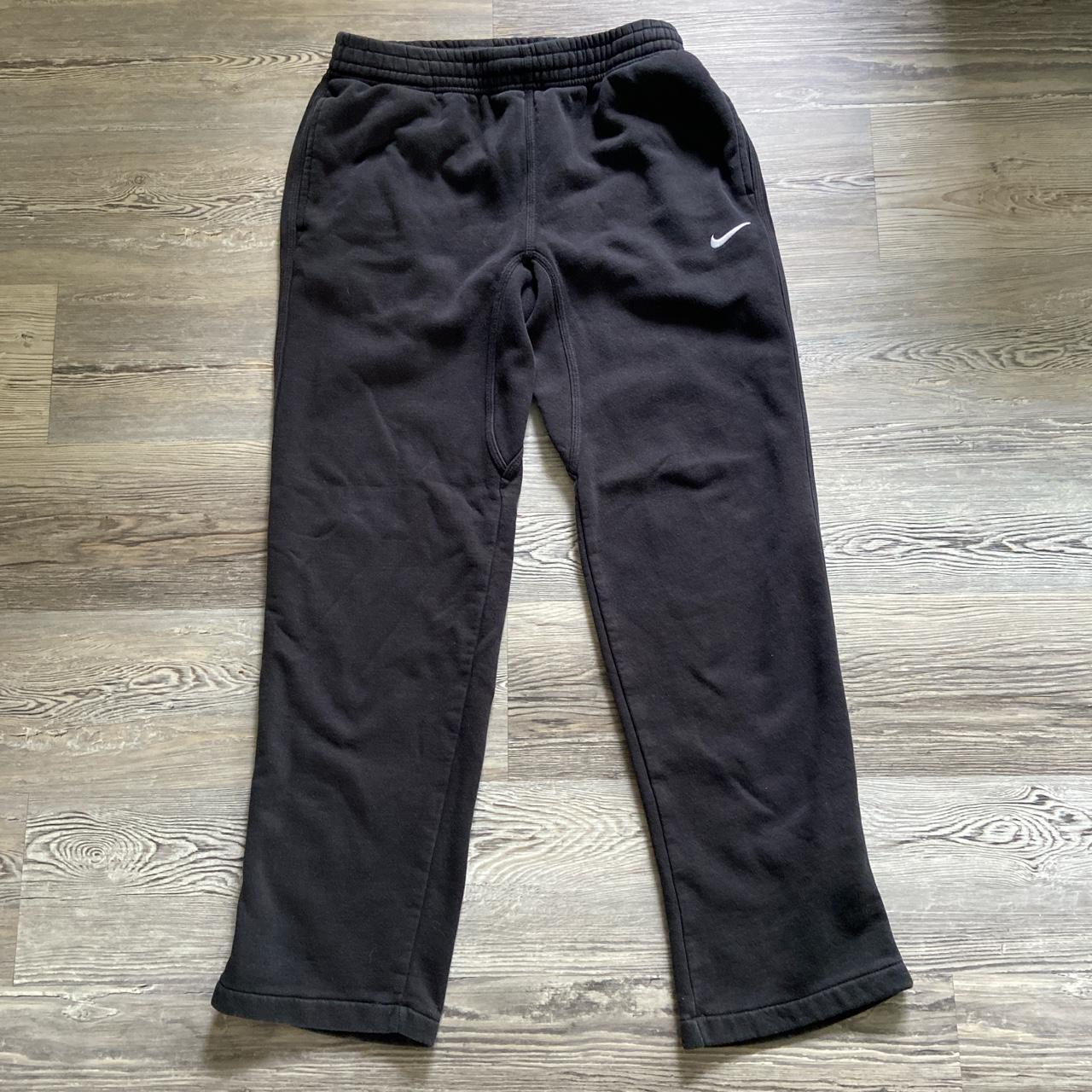 black nike jogger sweats