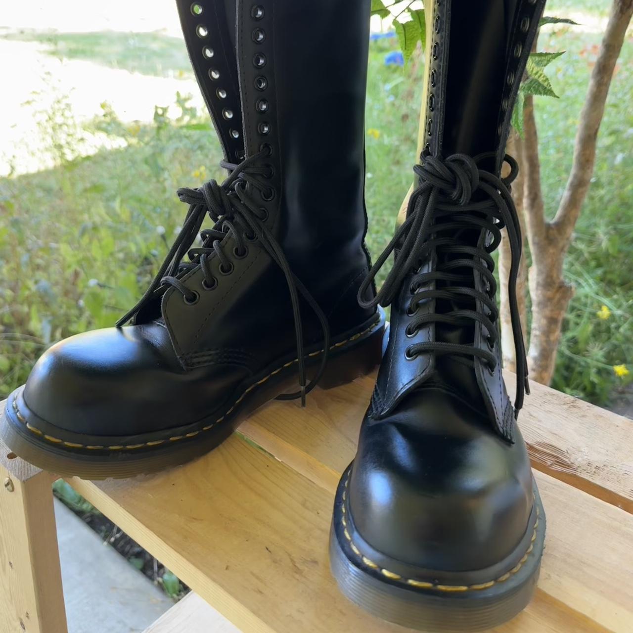 Vintage 1942 Dr. Martens The Original 20 eyelet