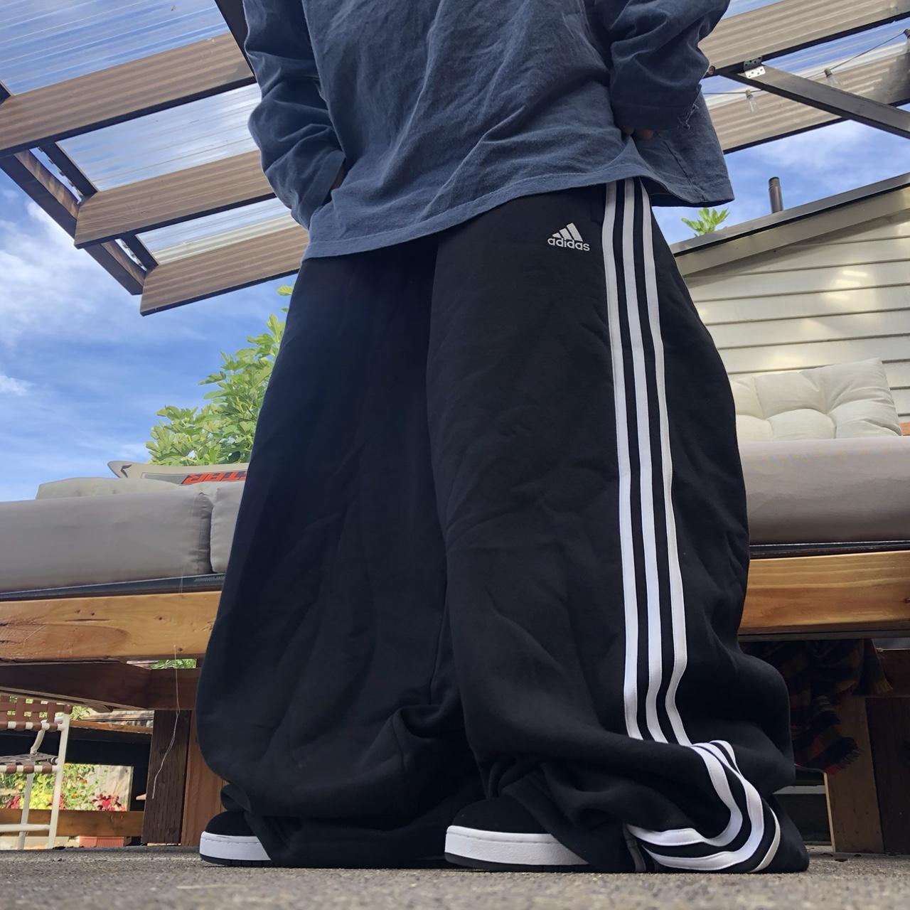 Adidas fashion baggy sweatpants