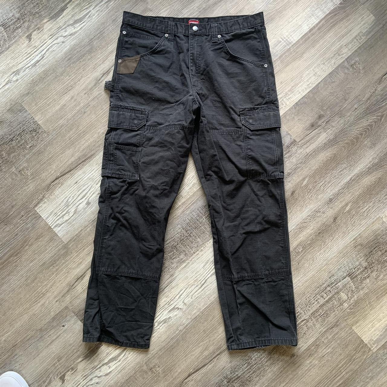 wrangler riggs double knee carpenter cargo pants,... - Depop