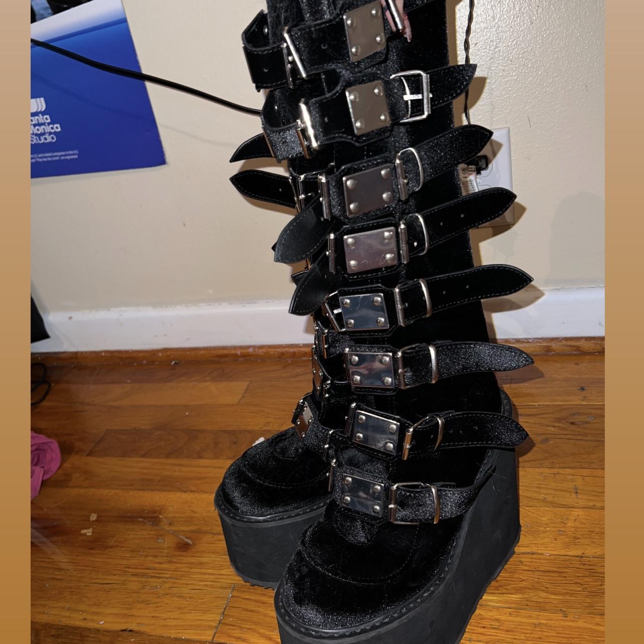 demonia boots price