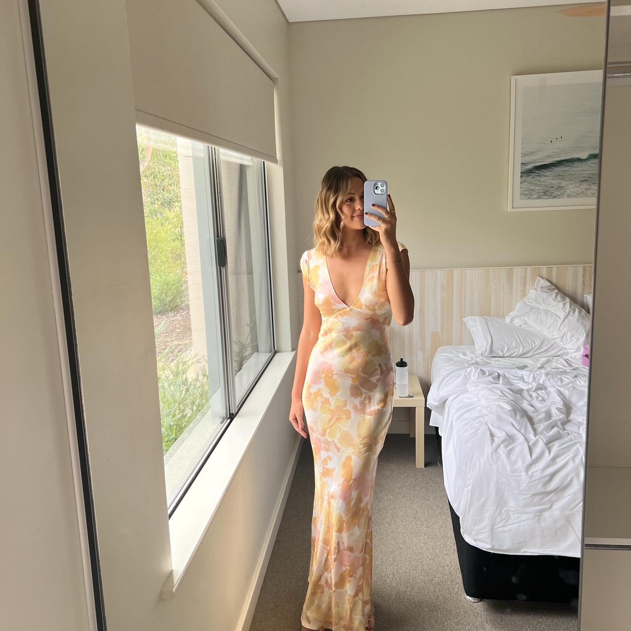 Bec and Bridge Indi V Maxi Dress in Floral Haze - | Depop